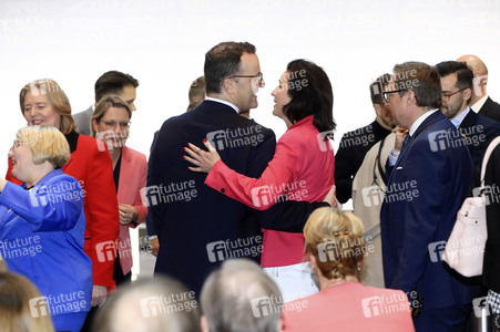 Unterzeichnung des Koalitionsvertrages zwischen CDU, CSU und SPD in Berlin