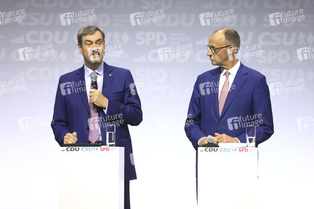 Unterzeichnung des Koalitionsvertrages zwischen CDU, CSU und SPD in Berlin