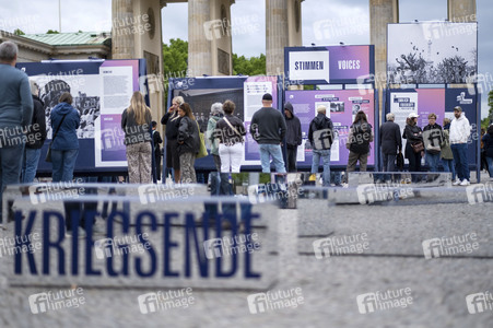 Ausstellung zum 80. Jahrestag des Ende des Zweiten Weltkrieges in Berlin