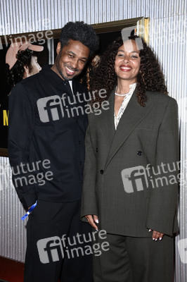 Serienpremiere 'Max & Joy - Komm näher' in Berlin