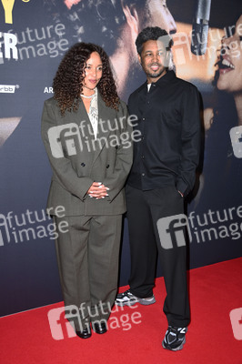 Serienpremiere 'Max & Joy - Komm näher' in Berlin