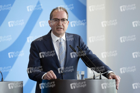 Pressekonfrerenz zur Situation an den Grenzen in Berlin