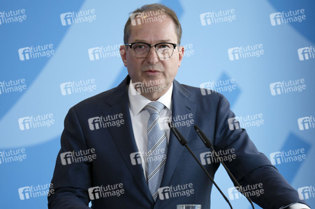 Pressekonfrerenz zur Situation an den Grenzen in Berlin