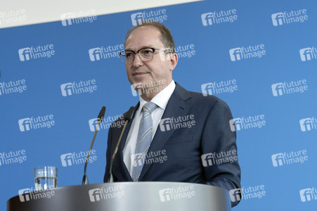 Pressekonfrerenz zur Situation an den Grenzen in Berlin