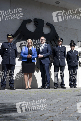 Amtsübergabe im Bundesministerium des Innern in Berlin