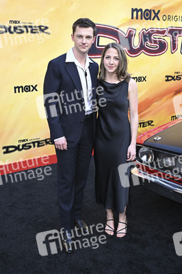 Serienpremiere 'Duster' in Universal City