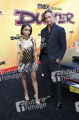 Serienpremiere 'Duster' in Universal City