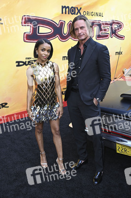Serienpremiere 'Duster' in Universal City