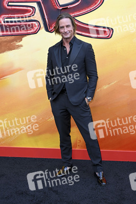 Serienpremiere 'Duster' in Universal City