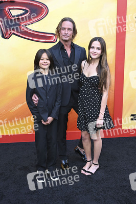 Serienpremiere 'Duster' in Universal City