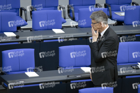 Gedenkstunde im Bundestag zum 80. Jahrestag des Endes des Zweiten Weltkrieges in Berlin