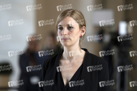 Gedenkstunde im Bundestag zum 80. Jahrestag des Endes des Zweiten Weltkrieges in Berlin