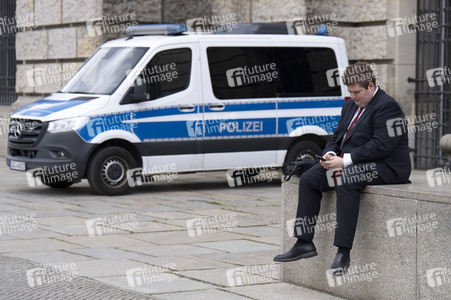 Gedenkstunde im Bundestag zum 80. Jahrestag des Endes des Zweiten Weltkrieges in Berlin