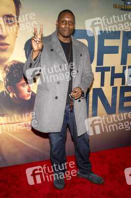 Filmpremiere 'Off the Line' in Los Angeles