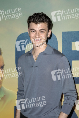 Filmpremiere 'Off the Line' in Los Angeles