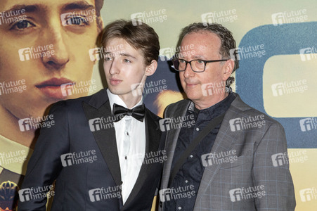 Filmpremiere 'Off the Line' in Los Angeles