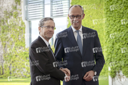 Empfang des israelischen Staatspräsidenten in Berlin