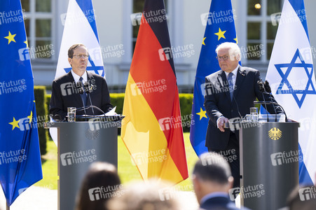 Gemeinsame Pressekonferenz von Frank-Walter Steinmeier und Isaak Herzog in Berlin