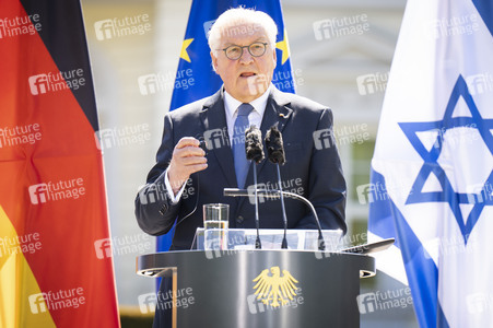 Gemeinsame Pressekonferenz von Frank-Walter Steinmeier und Isaak Herzog in Berlin