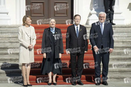 Begrüßung des israelischen Staatspräsidenten in Berlin