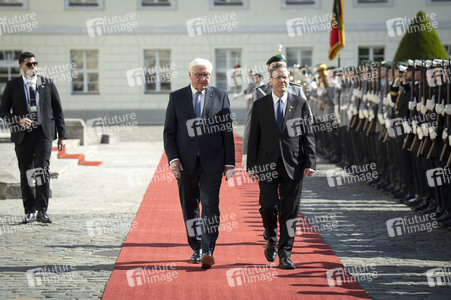 Begrüßung des israelischen Staatspräsidenten in Berlin