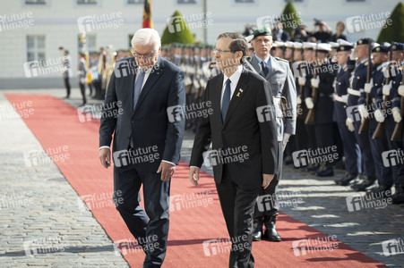 Begrüßung des israelischen Staatspräsidenten in Berlin