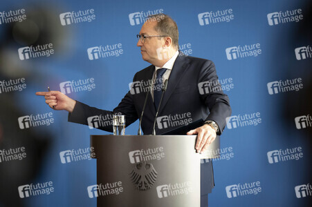Pressekonferenz zum Verbot der Reichsbürger-Gruppe 'Königreich Deutschland' in Berlin