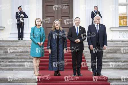 Abendessen zum 60. Jubiläum der Beziehungen zwischen Deutschland und Israel in Berlin