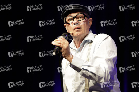 Auftritt von Herbert Knebels Affentheater in Köln