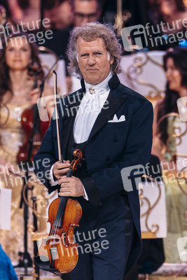 Konzert von André Rieu und seinem Johann Strauß Orchester in Erfurt