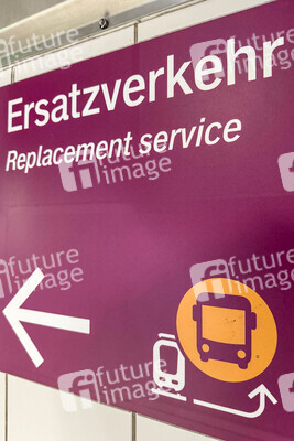 Symbolfoto Schienen-Ersatzverkehr