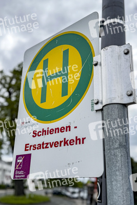 Symbolfoto Schienen-Ersatzverkehr
