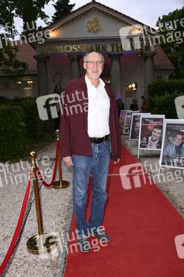 Theaterpremiere 'Fisch sucht Fahrrad' in Berlin