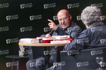 Podiumsgespräch mit Gregor Gysi und Hans-Dieter Schütt in Bautzen