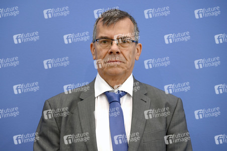 Bundespressekonferenz 'Report Globale Flucht 2025' in Berlin