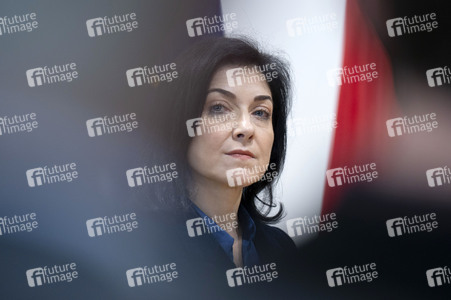 Pressestatement von Katherina Reiche und Teresa Ribera in Berlin