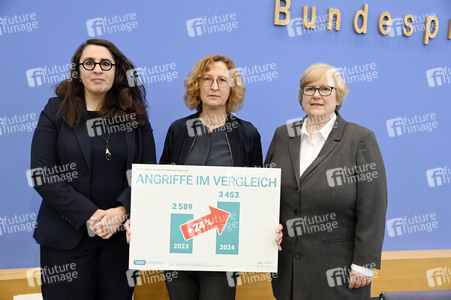 Bundespressekonferenz 'Jahresstatistik 2024 zu Gewalt' in Berlin
