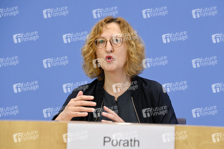 Bundespressekonferenz 'Jahresstatistik 2024 zu Gewalt' in Berlin