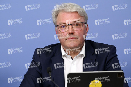 Pressekonferenz Jahresbericht 2024 von jugendschutz.net in Berlin