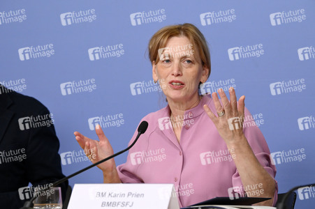 Pressekonferenz Jahresbericht 2024 von jugendschutz.net in Berlin