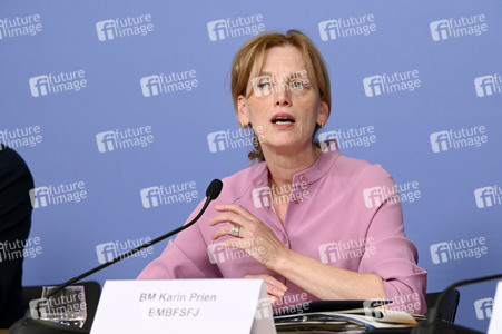 Pressekonferenz Jahresbericht 2024 von jugendschutz.net in Berlin