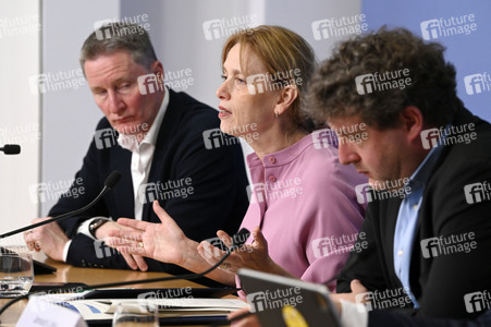 Pressekonferenz Jahresbericht 2024 von jugendschutz.net in Berlin