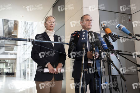 6. Sitzung des Deutschen Bundestages in Berlin