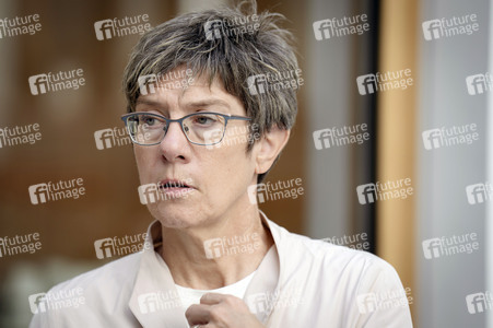 Bundespressekonferenz 'Welt im Umbruch' in Berlin