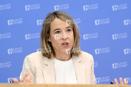 Bundespressekonferenz zur Vorstellung des Frühjahrsgutachten 2025 in Berlin