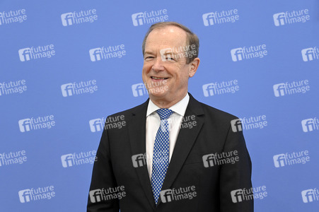 Bundespressekonferenz Vorstellung Gutachten Arzneimittel in Berlin