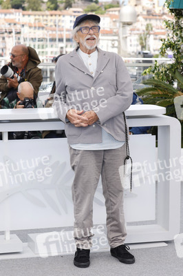 Photocall 'L'homme qui a vu l'ours qui a vu l'homme', Cannes Film Festival 2025