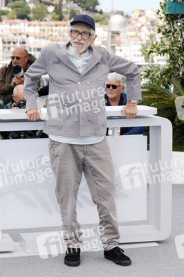 Photocall 'L'homme qui a vu l'ours qui a vu l'homme', Cannes Film Festival 2025