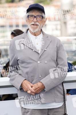 Photocall 'L'homme qui a vu l'ours qui a vu l'homme', Cannes Film Festival 2025