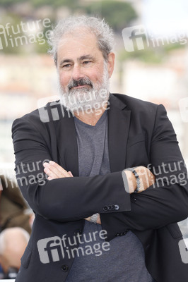 Photocall 'L'homme qui a vu l'ours qui a vu l'homme', Cannes Film Festival 2025